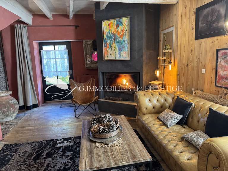 Maison Revest-du-Bion - 3 chambres - 300m²