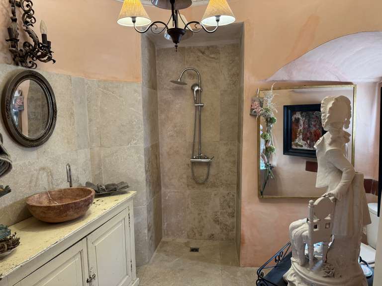 Maison Revest-du-Bion - 3 chambres - 300m²