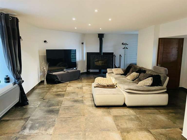 House Reviers - 7 bedrooms - 428m²