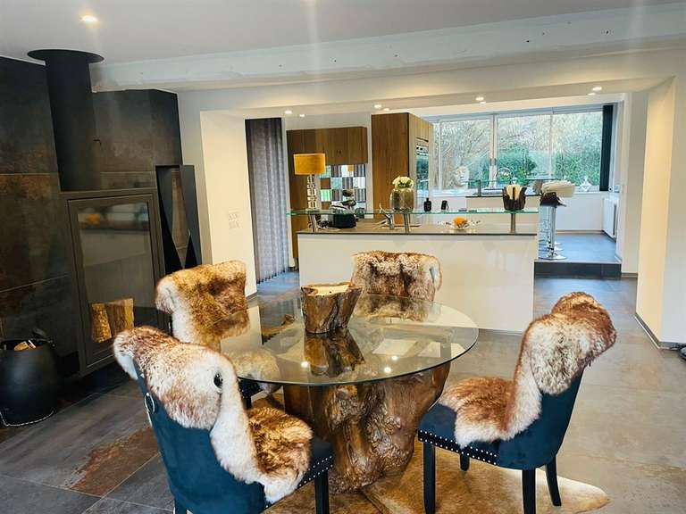 House Reviers - 7 bedrooms - 428m²