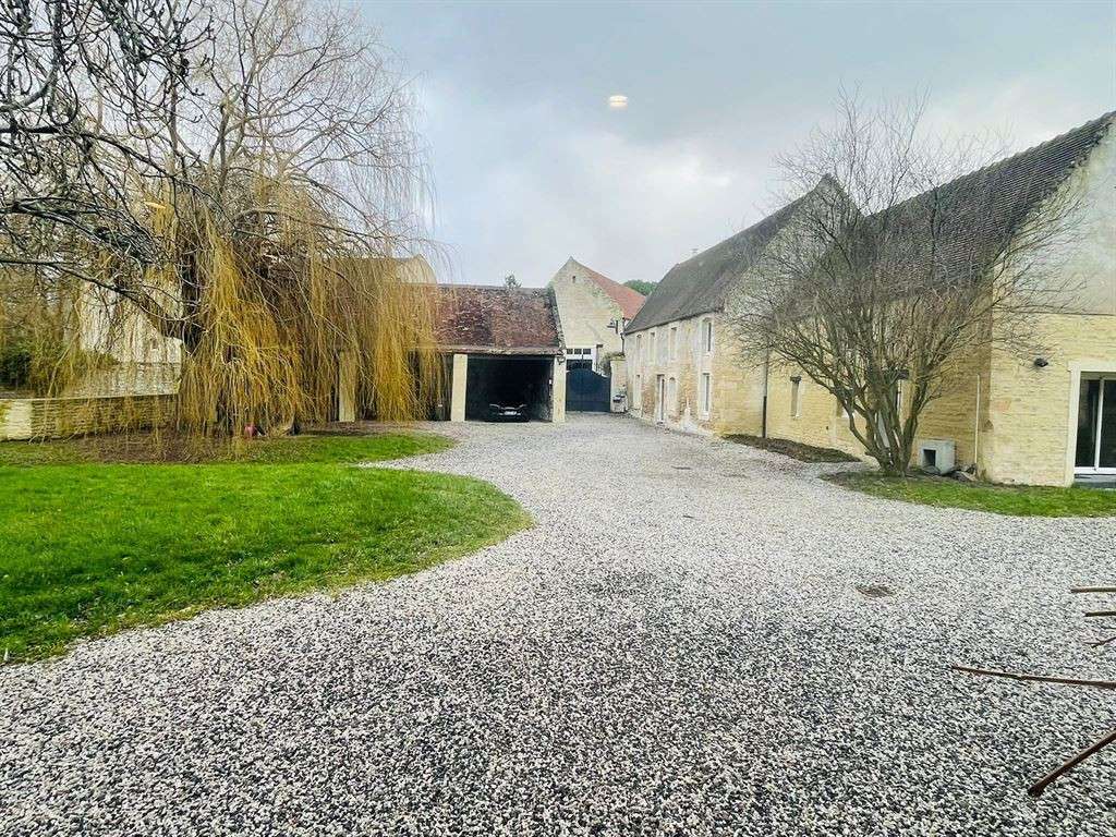 Maison Reviers