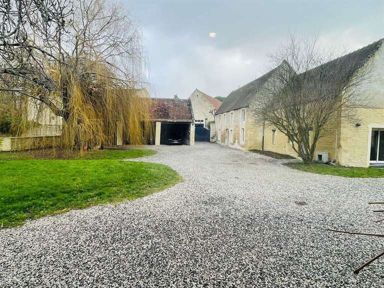 House Reviers - 7 bedrooms - 428m²
