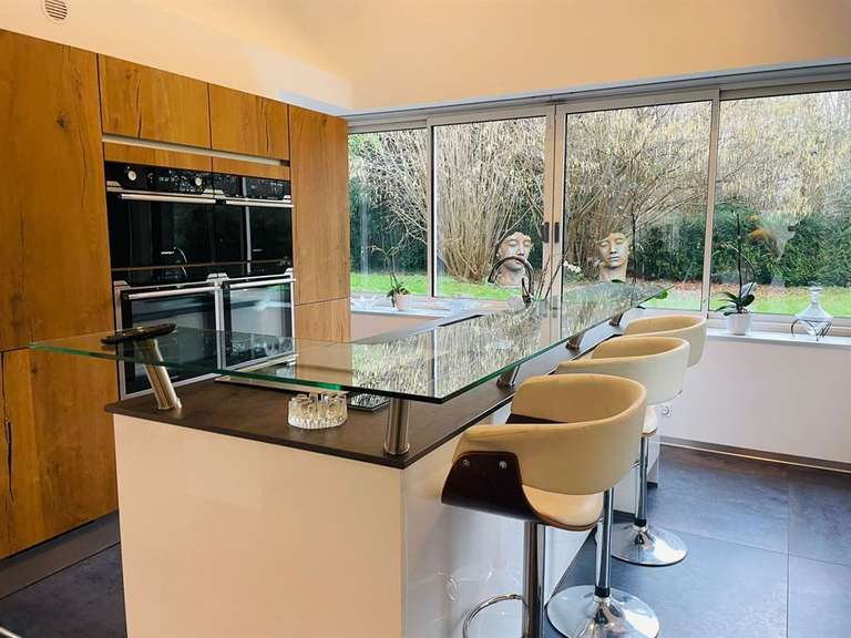 House Reviers - 7 bedrooms - 428m²