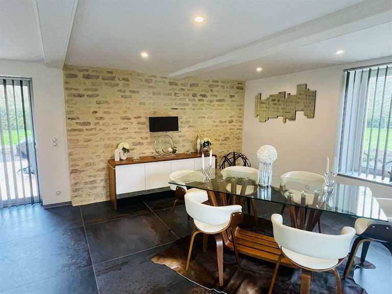 House Reviers - 7 bedrooms - 428m²