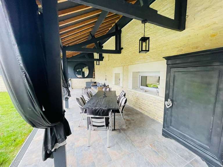 House Reviers - 7 bedrooms - 428m²