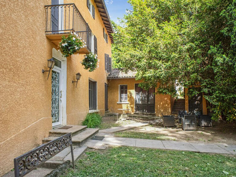 Maison Reyrieux - 4 chambres - 335m²