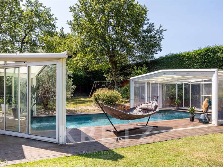 House Rezé - 4 bedrooms - 196m²