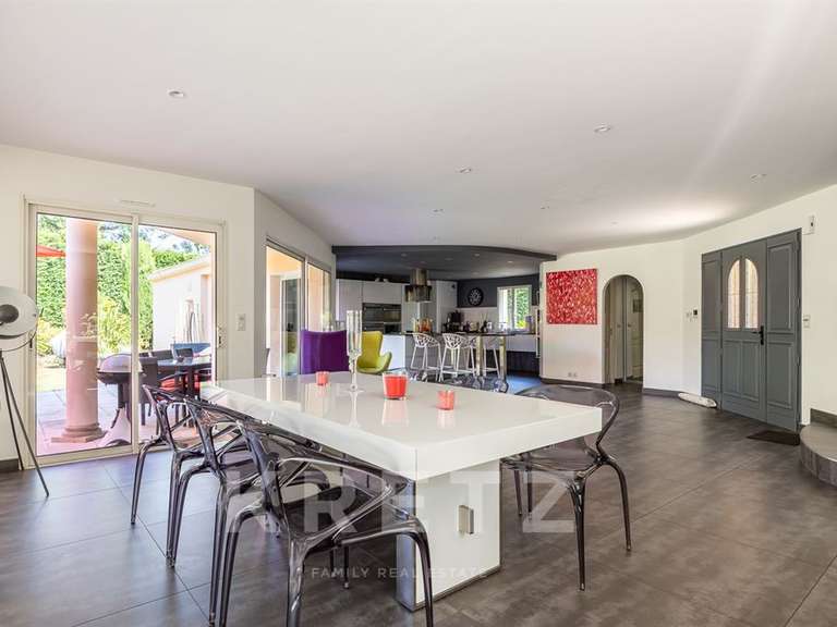 House Rezé - 4 bedrooms - 196m²