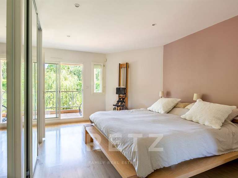 House Rezé - 4 bedrooms - 196m²