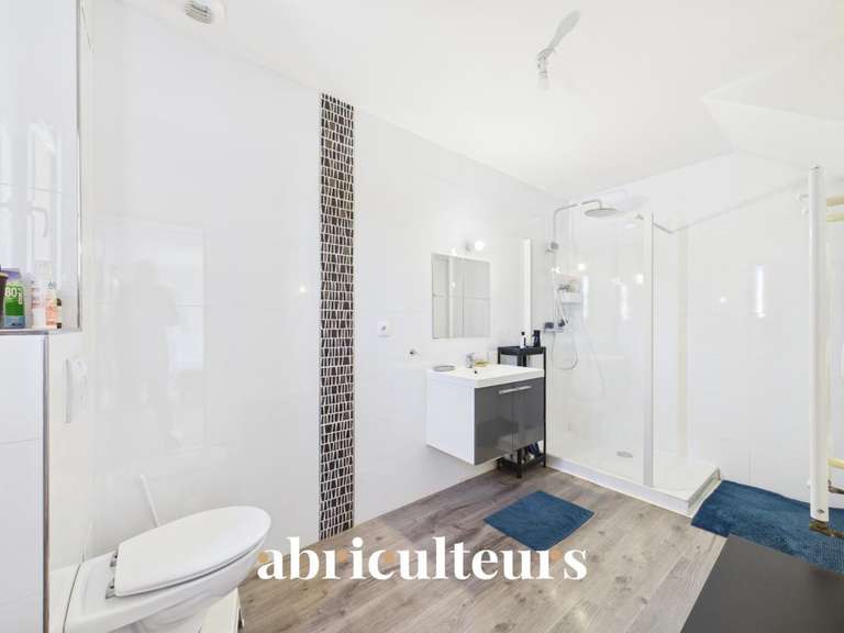 Maison Rezé - 5 chambres - 219m²