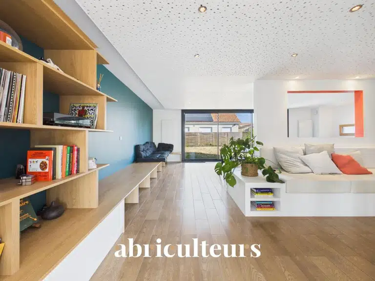 Maison Rezé - 5 chambres - 220m²