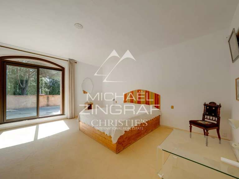 Propriété Rians - 6 chambres - 361m²