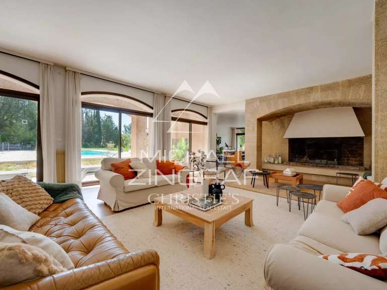 Propriété Rians - 6 chambres - 361m²