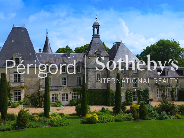 Château Ribérac - 20 chambres - 1380m²