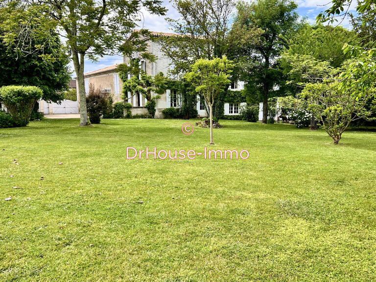 Villa Ribérac - 4 chambres - 267m²