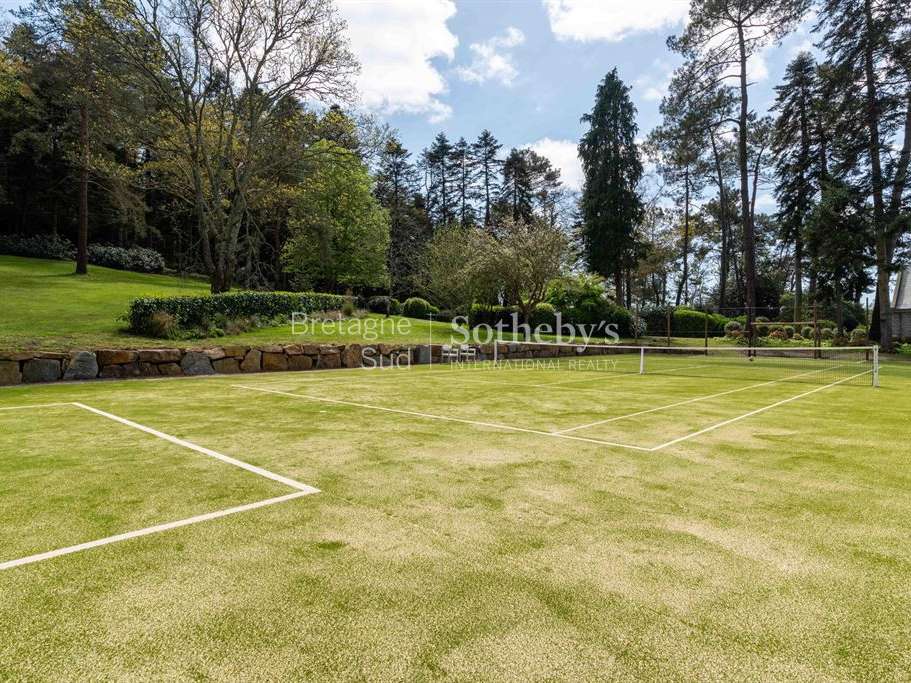 House Riec-sur-Belon