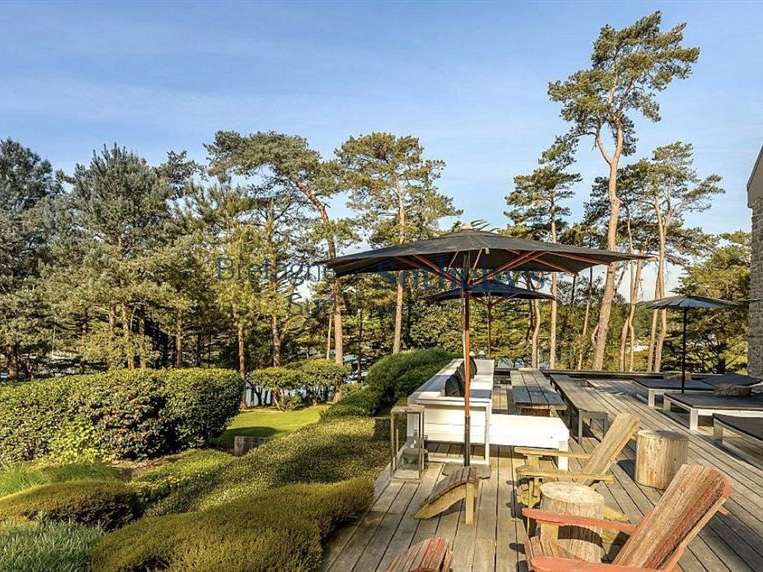 House Riec-sur-Belon