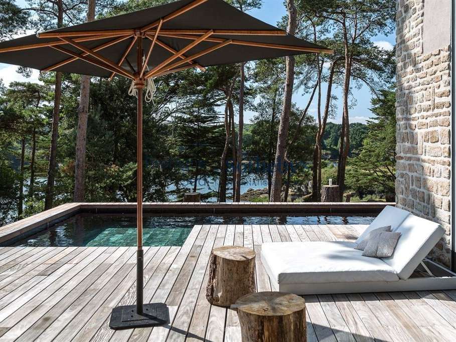 House Riec-sur-Belon