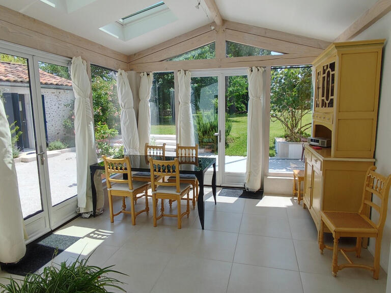 Maison Rieucros - 4 chambres - 238m²