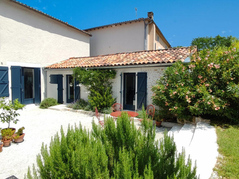 Maison Rieucros - 4 chambres - 238m²