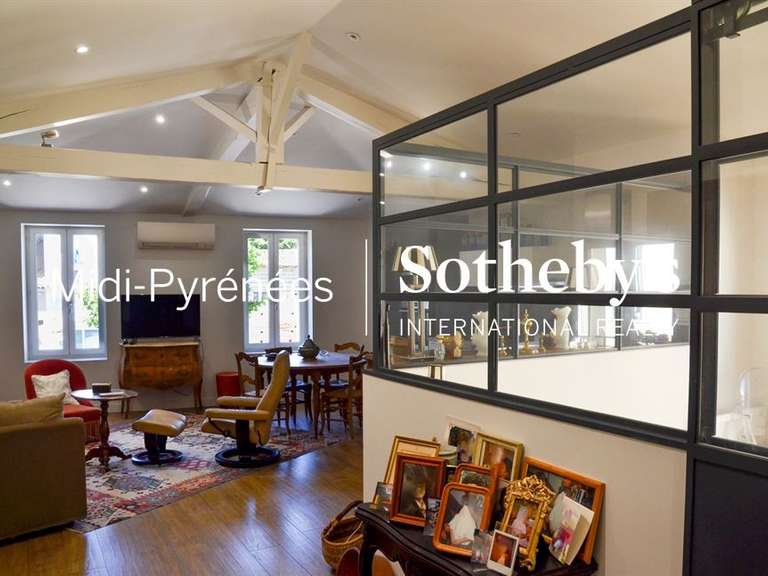 Maison Rieumes - 5 chambres - 375m²