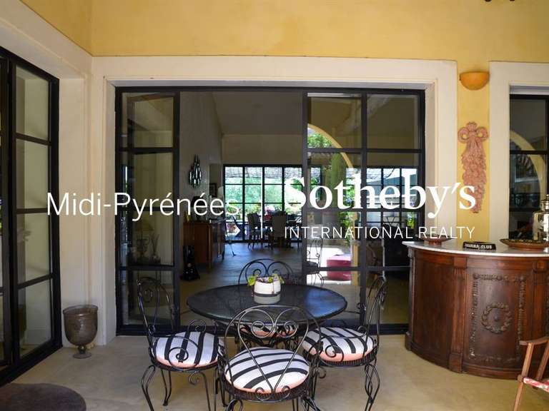 Maison Rieumes - 5 chambres - 375m²