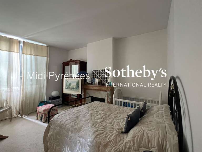 Maison Rieumes - 5 chambres - 375m²