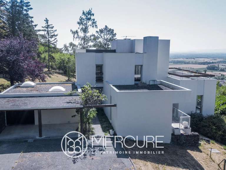 Maison Riom - 4 chambres - 212m²