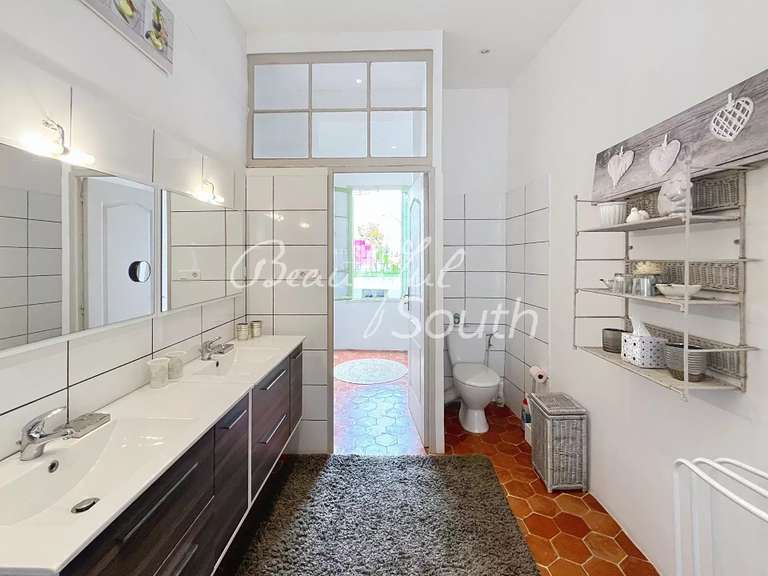 Maison Rivesaltes - 7 chambres - 360m²