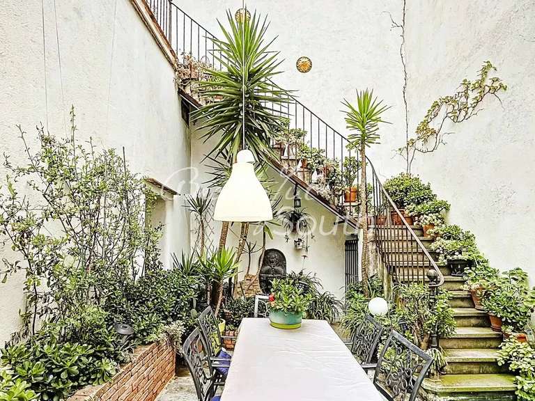 Maison Rivesaltes - 7 chambres - 360m²