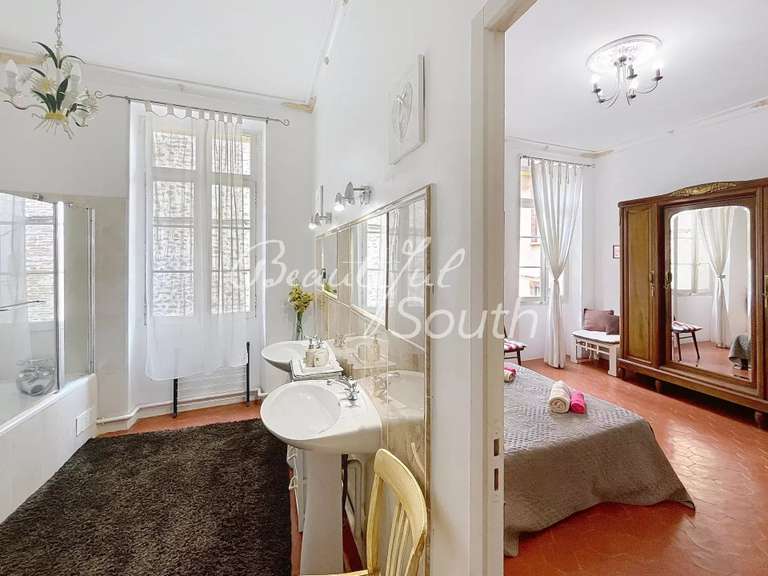 Maison Rivesaltes - 7 chambres - 360m²