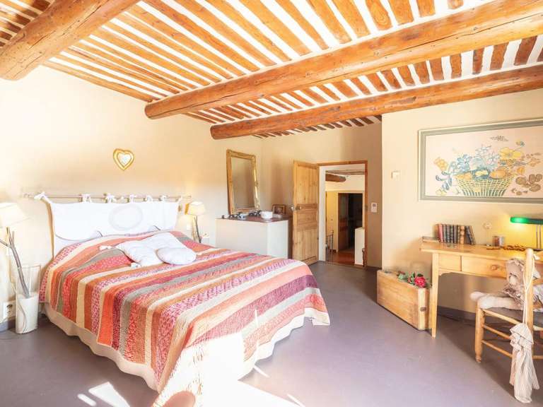 Maison Roaix - 5 chambres - 172m²