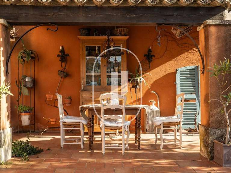 Maison Roaix - 5 chambres - 172m²