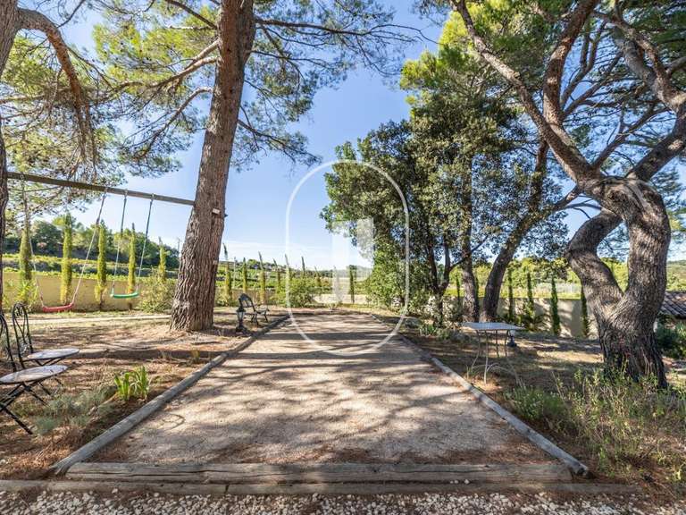 Maison Roaix - 5 chambres - 295m²