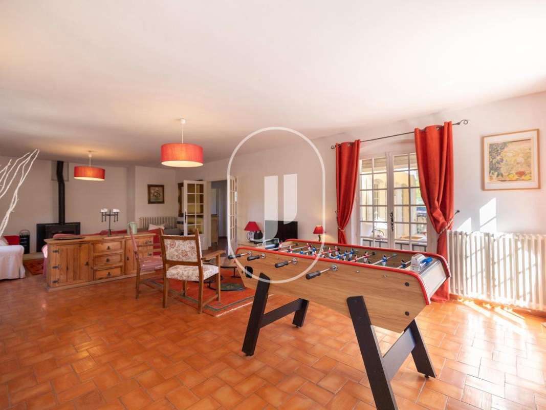 Maison Roaix