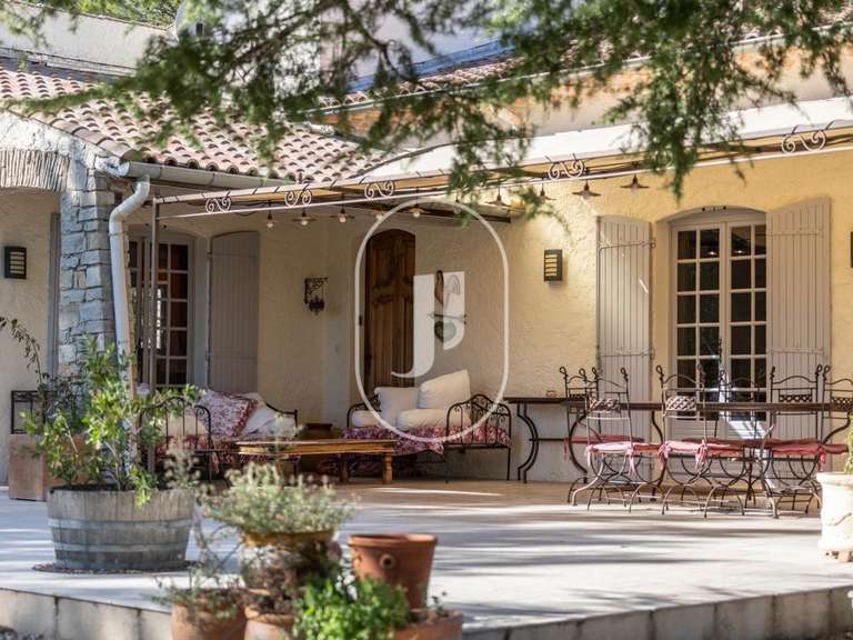 Maison Roaix - 5 chambres - 295m²