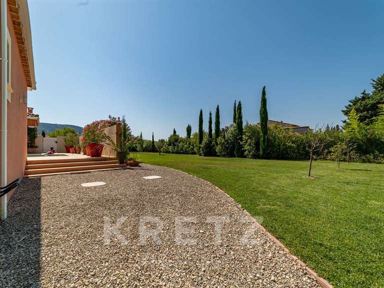 House Robion - 3 bedrooms - 219m²