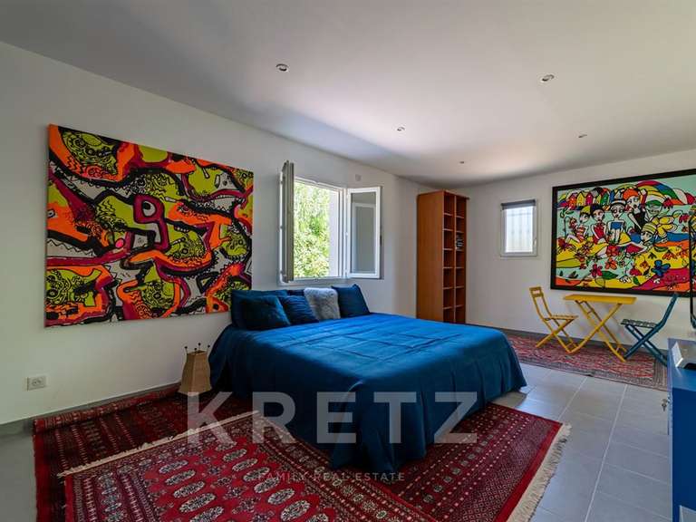 House Robion - 3 bedrooms - 219m²