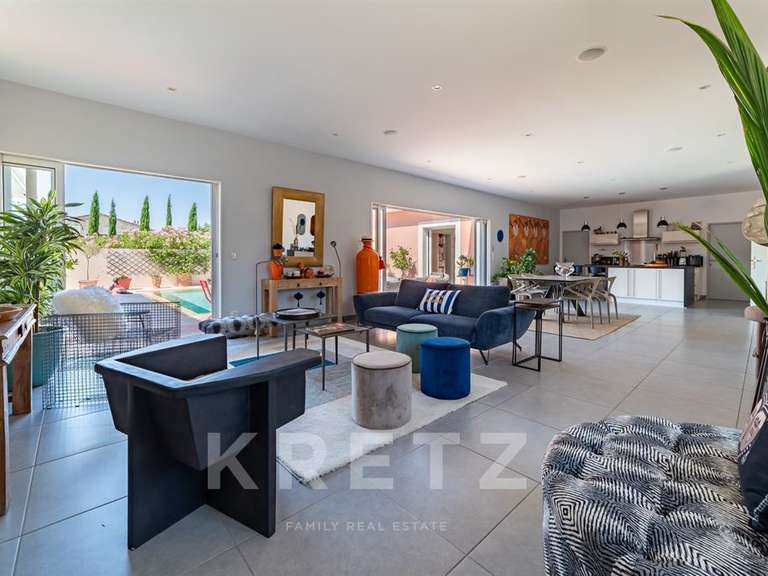 House Robion - 3 bedrooms - 219m²