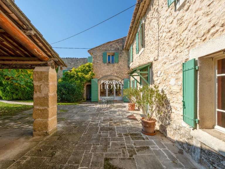 House Robion - 6 bedrooms - 270m²