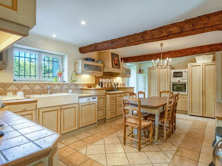 Maison Robion - 6 chambres - 270m²
