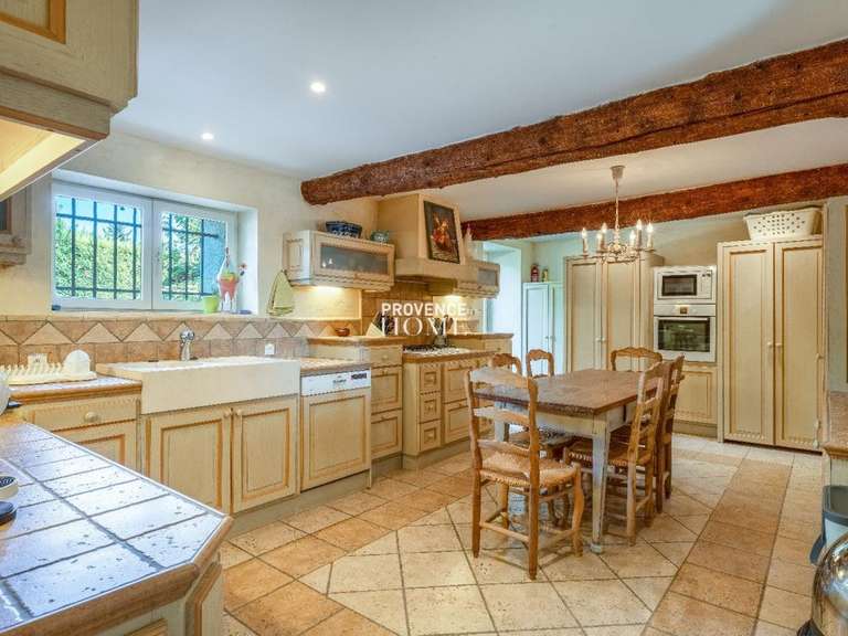 House Robion - 6 bedrooms - 270m²