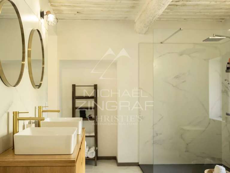 Maison Robion - 6 chambres - 370m²