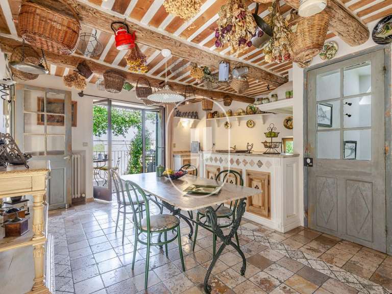 Maison Robion - 4 chambres - 301m²