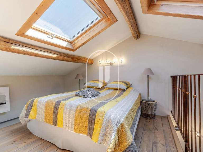 Maison Robion - 4 chambres - 301m²