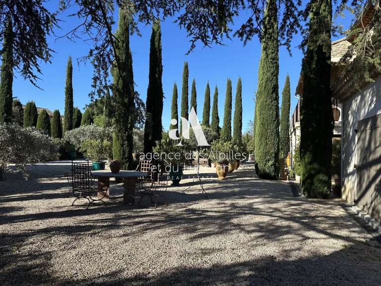 Maison Robion - 4 chambres - 240m²