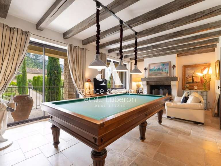 Maison Robion - 4 chambres - 240m²
