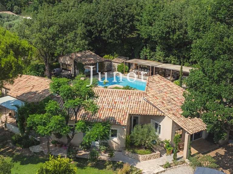 Maison Robion - 4 chambres - 170m²