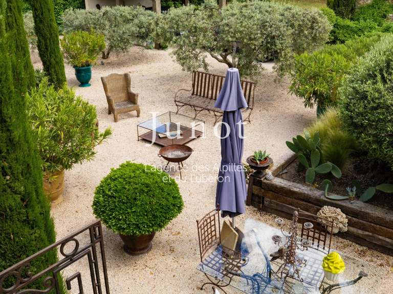 Maison Robion - 4 chambres - 240m²