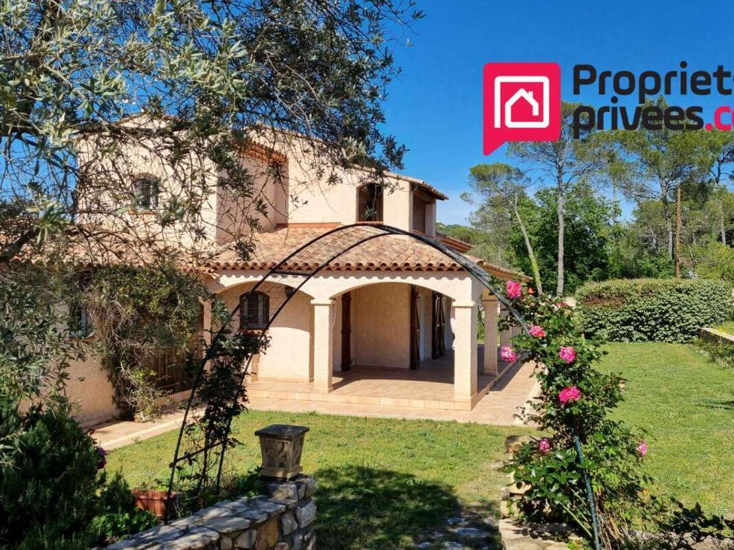 Vente Maison Rocbaron 649 000€